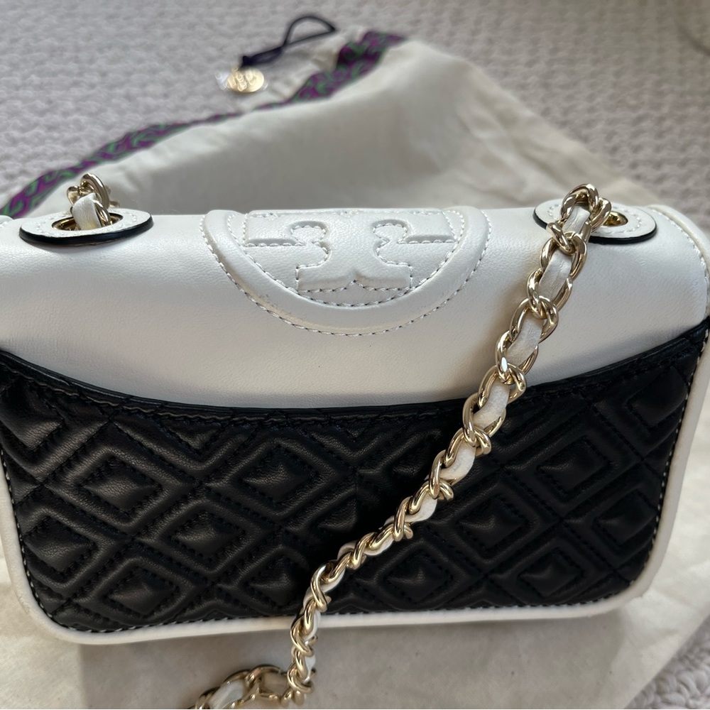 Tory Burch Fleming Small Color-Block Bag 🎀